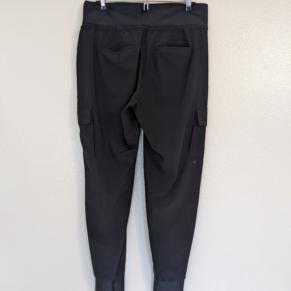 Athleta black joggers sz 6 EUC - Picture 3 of 5